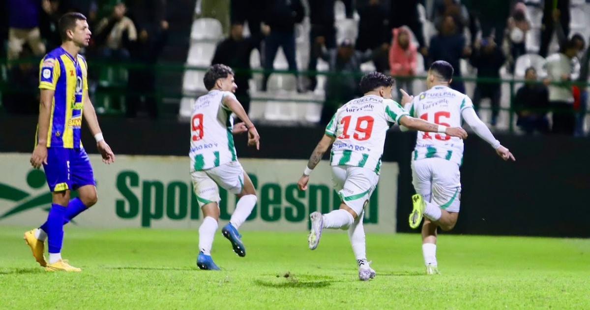 Highlights trận đấu giữa Rubio Nu và Deportivo Capiata